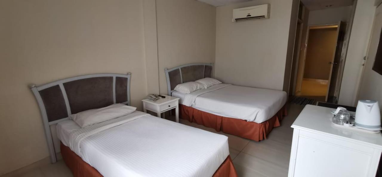 Legallery Suites Hotel Bandar Seri Begawan Kültér fotó